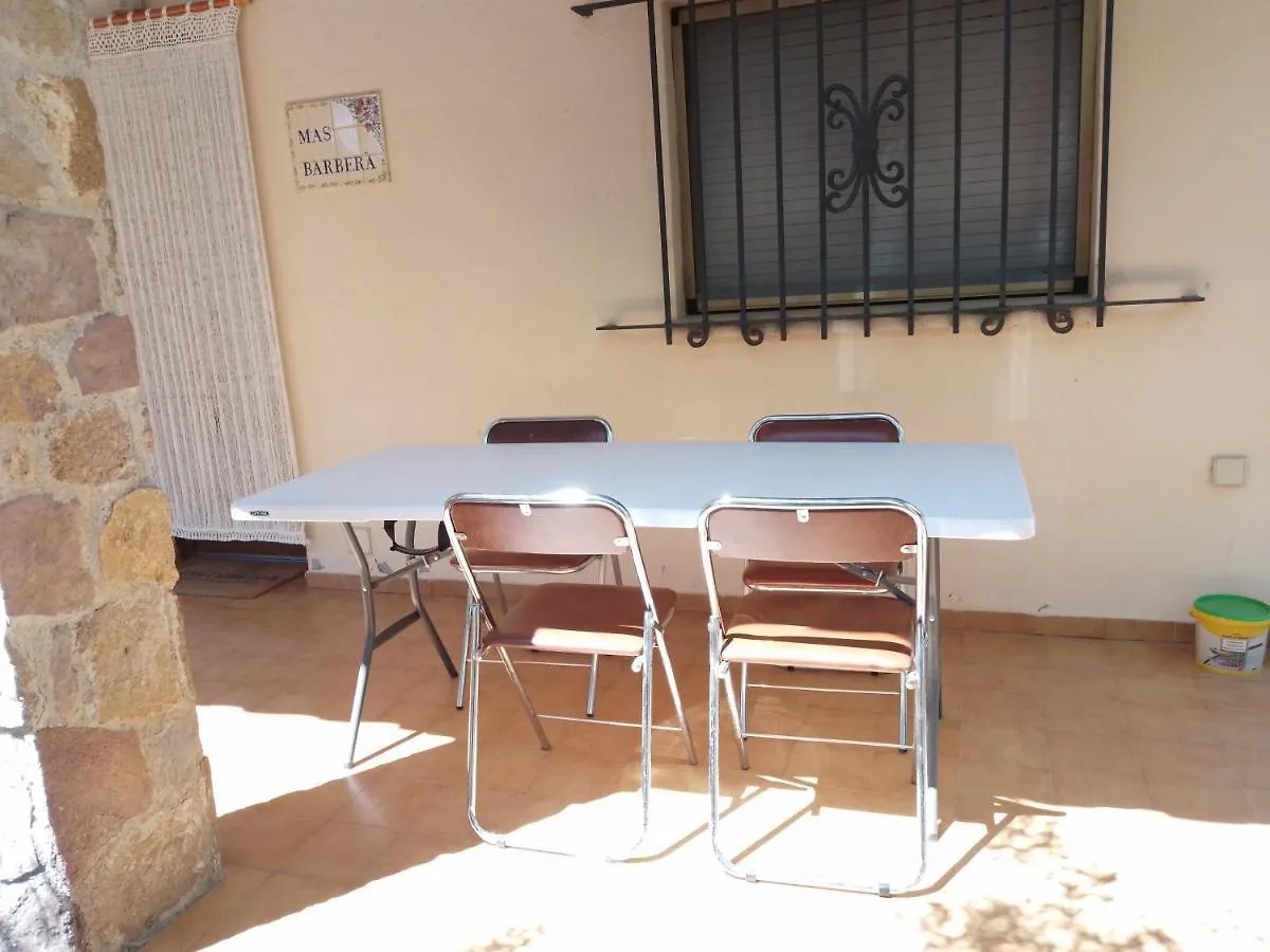 Hébergement de vacances Villa Casa amb jardí a poble de l'Alt Empordà à Vilaur