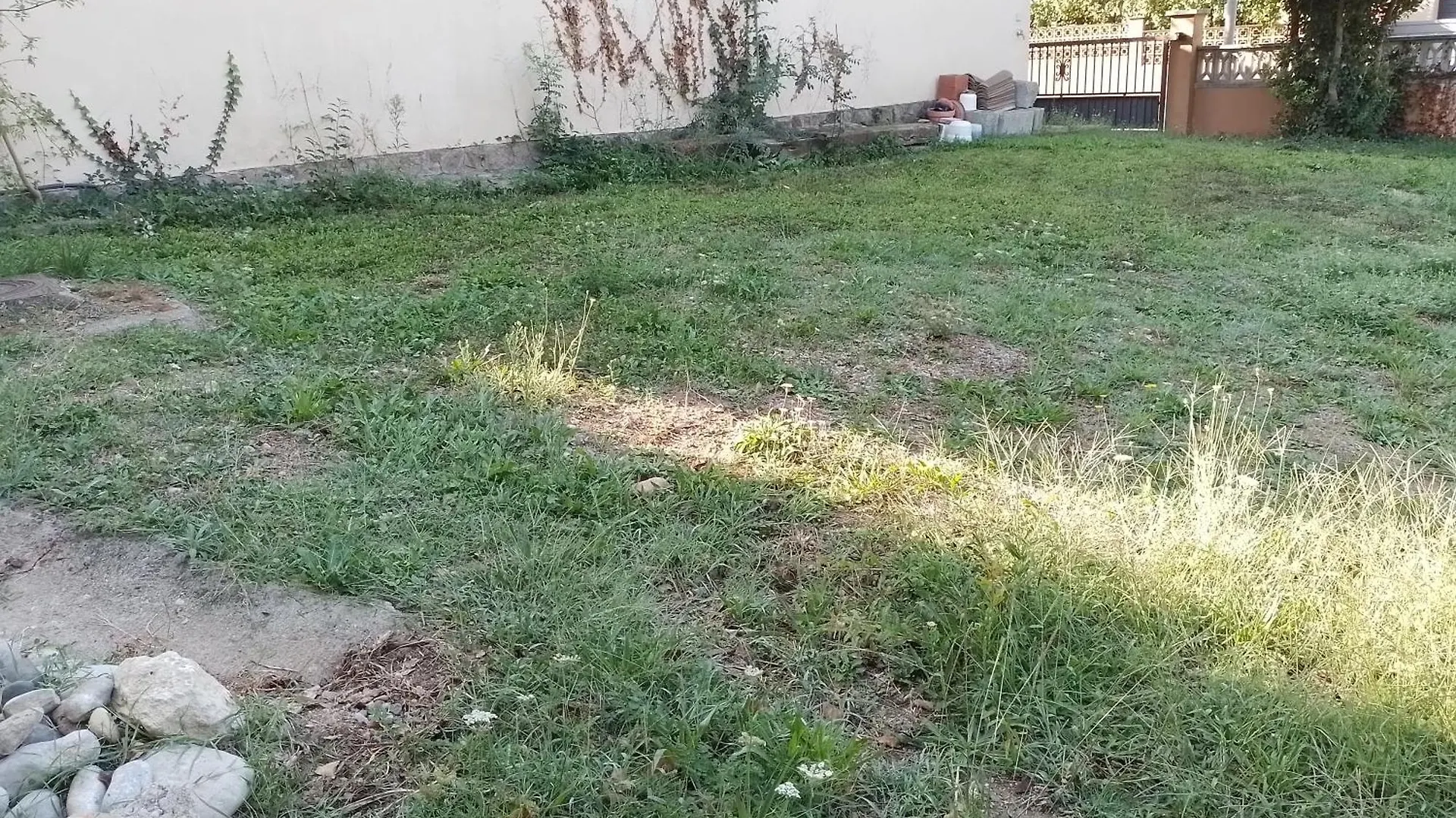 Villa Casa amb jardí a poble de l'Alt Empordà Vilaür  Vilaür (Vilahur)