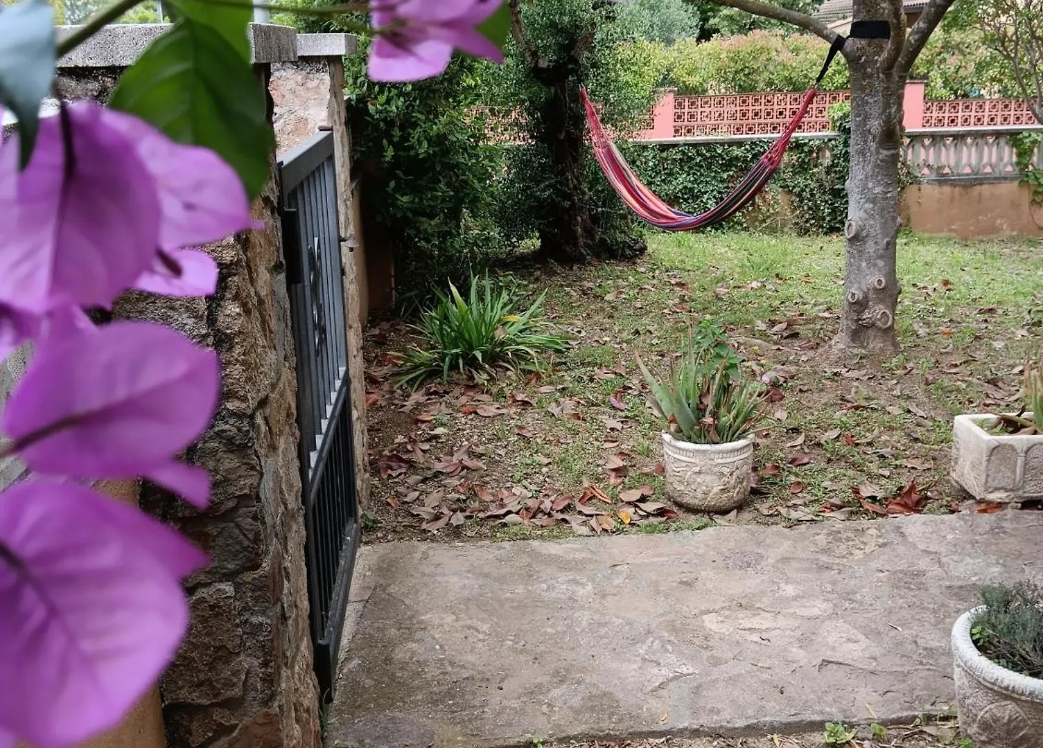 Villa Casa amb jardí a poble de l'Alt Empordà Vilaür  Сasa de vacaciones Vilaür (Vilahur)