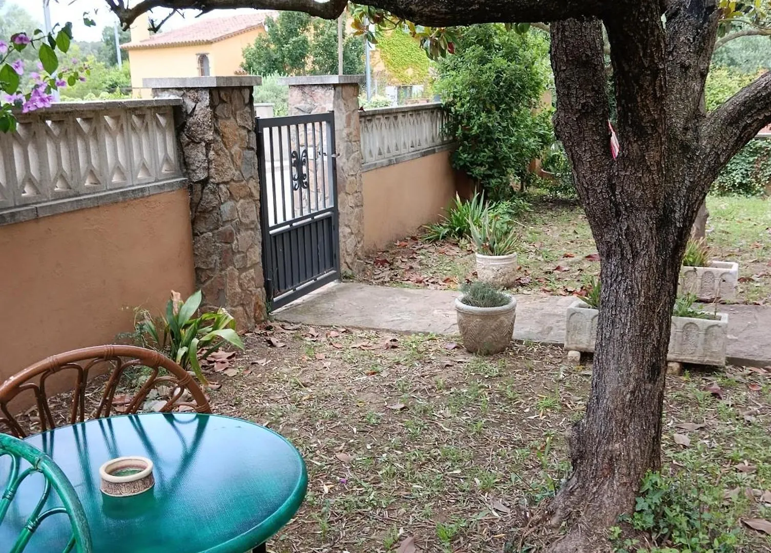 Villa Casa amb jardí a poble de l'Alt Empordà Vilaür  España